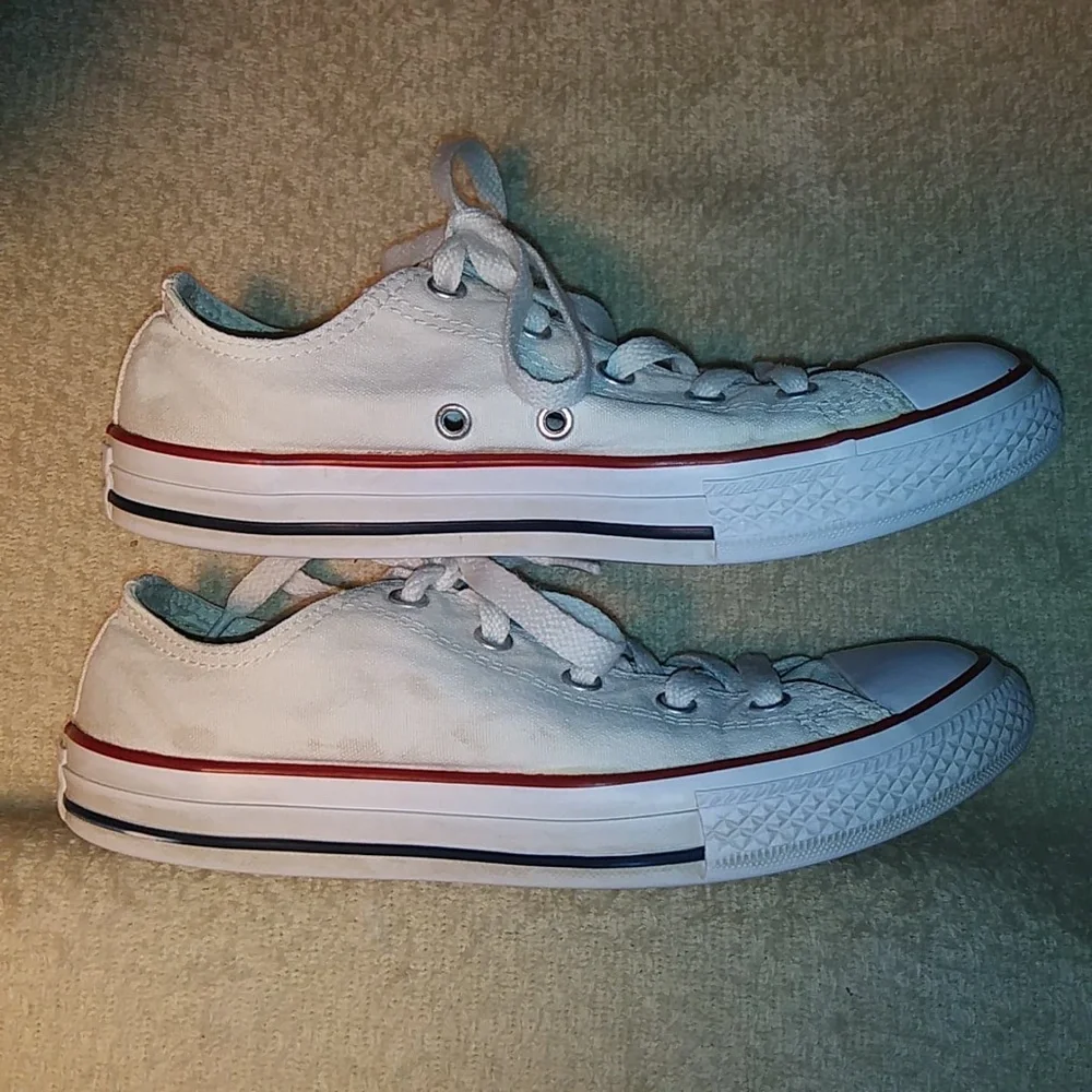 Converse low-top white sneakers size 3